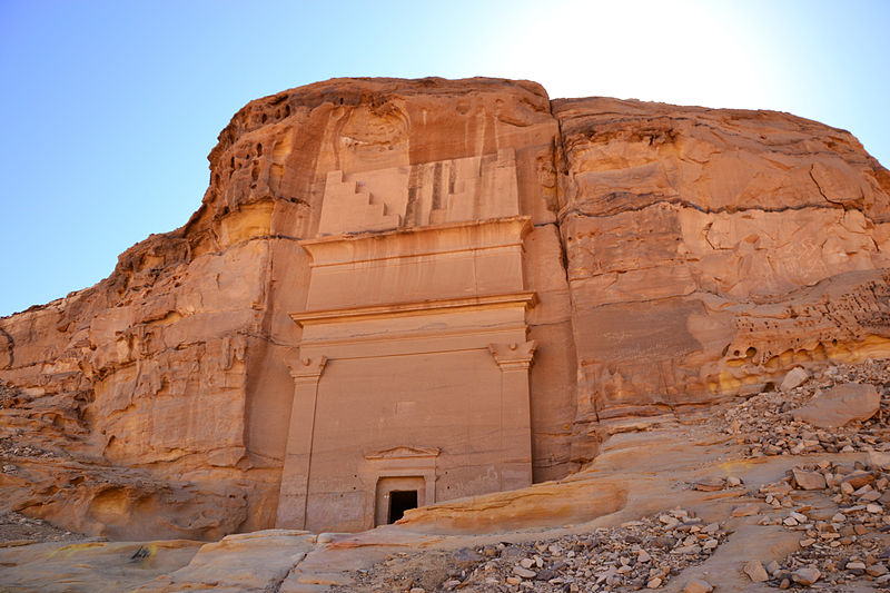 Файл:Madain Saleh (6730361263).jpg