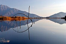 Nageen Lake.jpg