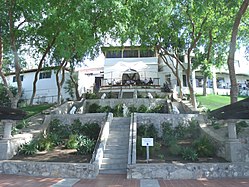 Pedestrian garden entrance sequence to the Wrigley Mansion