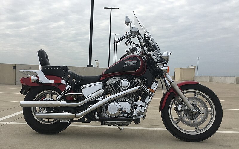 File:1994 Honda Shadow VT1100C.jpeg