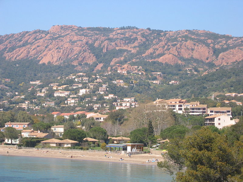 File:Esterel-5.JPG