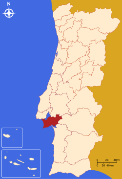 Location of the Peninsula of Setúbal in context of the national borders