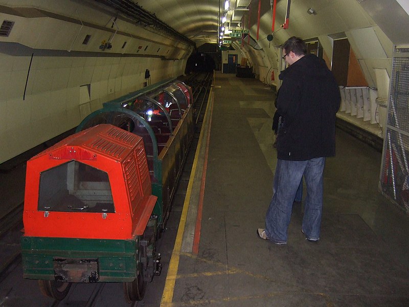 File:London Post Office Railway.jpg