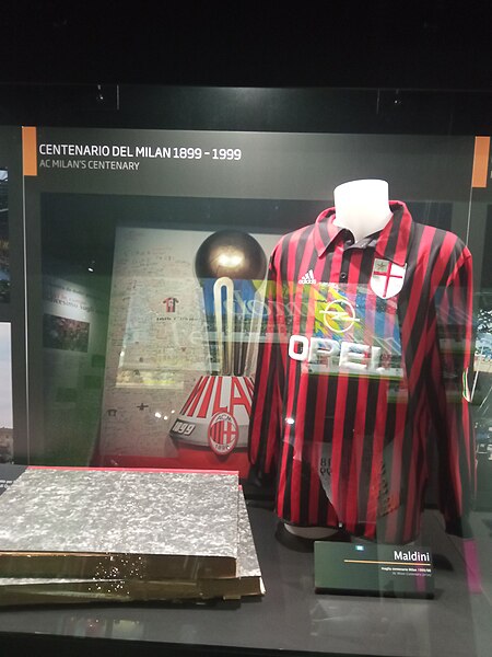 File:Milan maglia.jpg