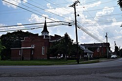 Looking west on KY 36 in New Liberty