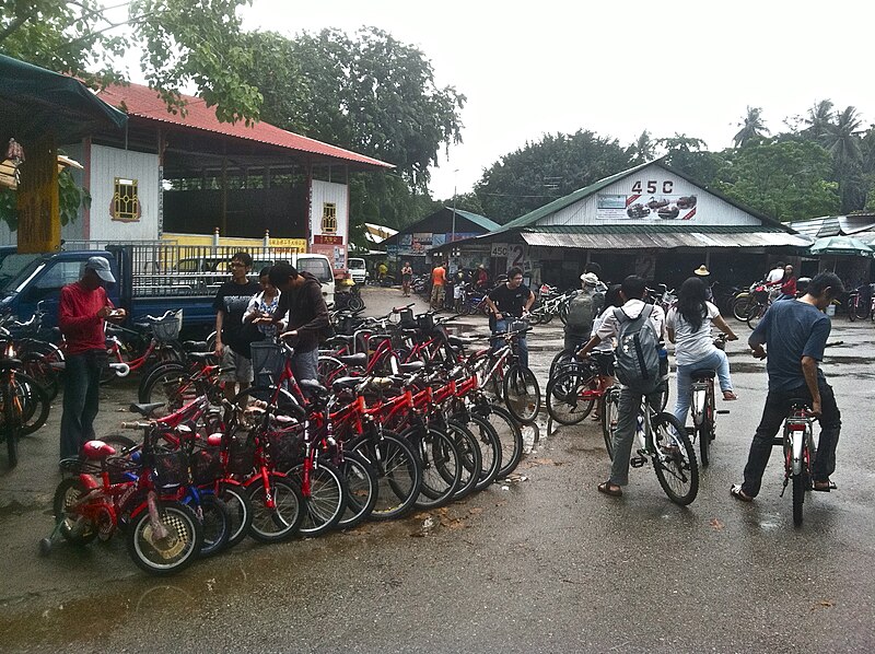 File:Pulau Ubin cycle hire.jpg