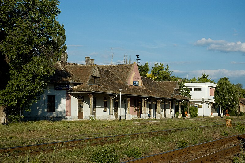 File:Săcuieni Bihor.jpg