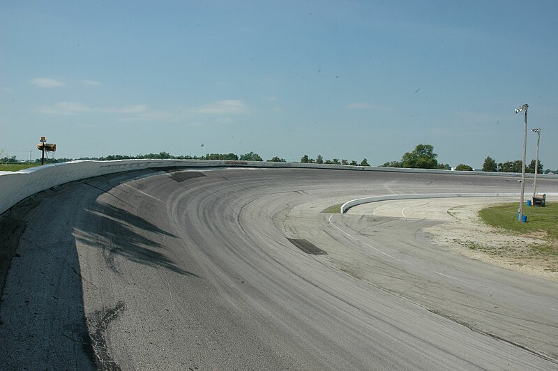 File:WinchesterSpeedwayTurn.jpg