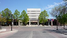 2009-0522-Moorhead-CityHall.jpg