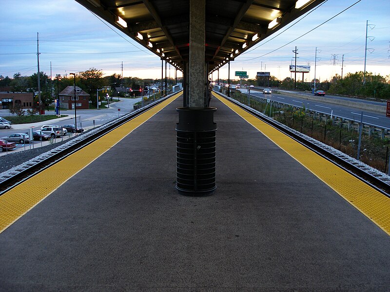 File:East Chicago NICTD station.jpg