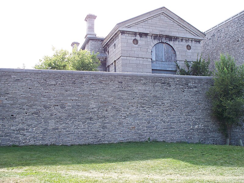 File:Nicholas Street Gaol Gallows.JPG