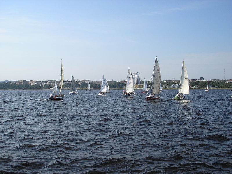 Файл:40-th Regatta Onego-2011.JPG