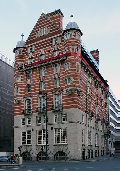 File:Albion House 2017.jpg