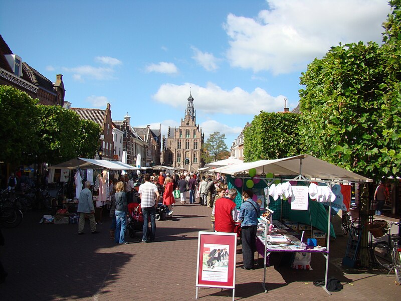 File:Martktplein culemborg.JPG