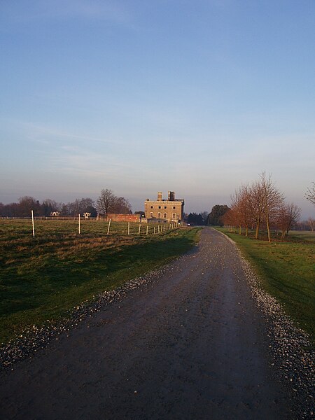 File:Copped Hall south.jpg