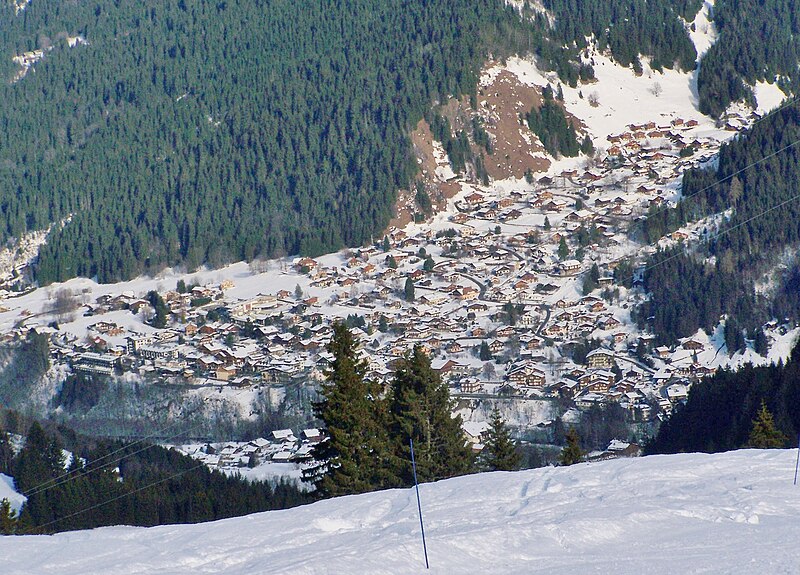 Файл:Les Contamines-Montjoie (Haute-Savoie).JPG