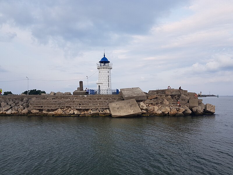 File:Mangalia 2019.jpg