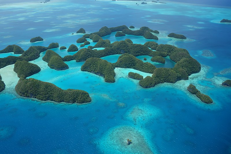 Файл:Ngerukewid-2016-aerial-view-Luka-Peternel.jpg