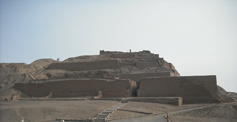 Archivo:Pachacamac Templo del Sol.JPG