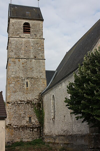 Archivo:Umpeau - Eglise Saint-Lubin.jpg