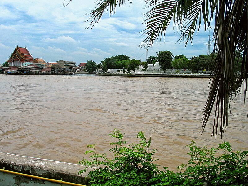 File:Khlongbangkokyai060919a.jpg