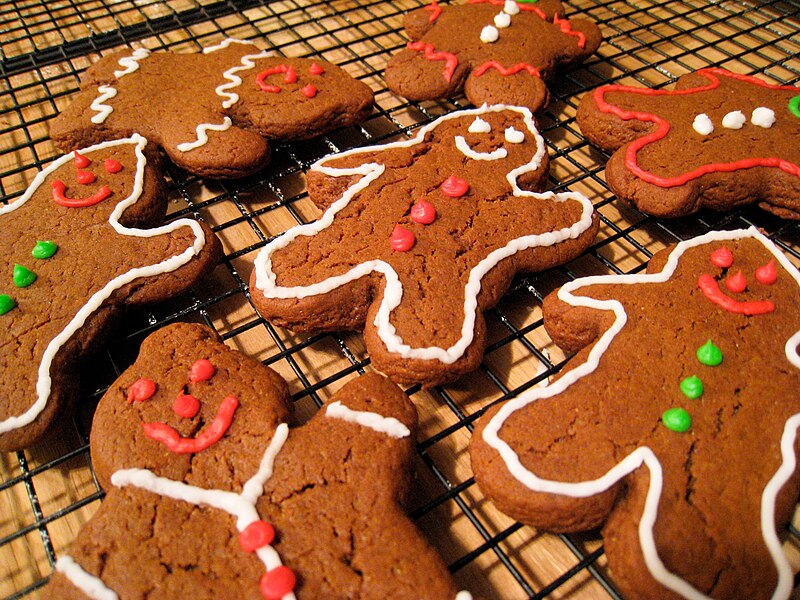 File:Vegan Gingerbread Men (4276838993).jpg