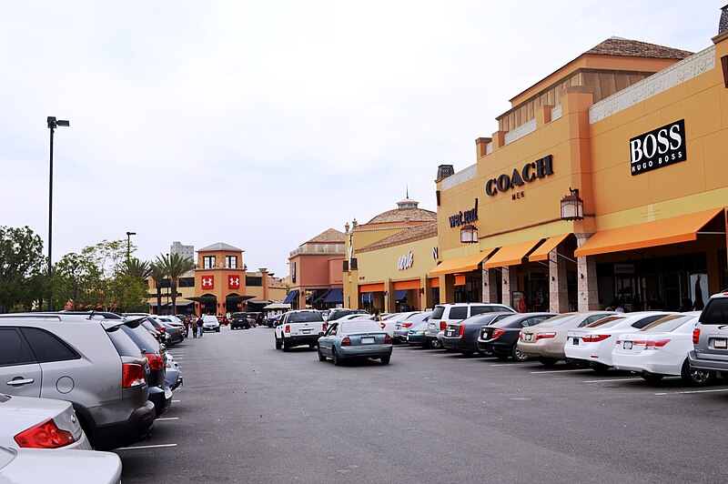 File:20140802-0818 Citadel Outlets.JPG