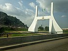 Puerta de la ciudad de Abuya