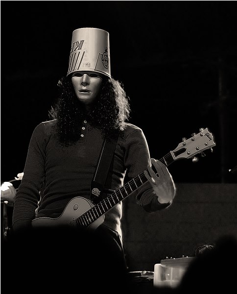 File:Buckethead Syracuse.jpg