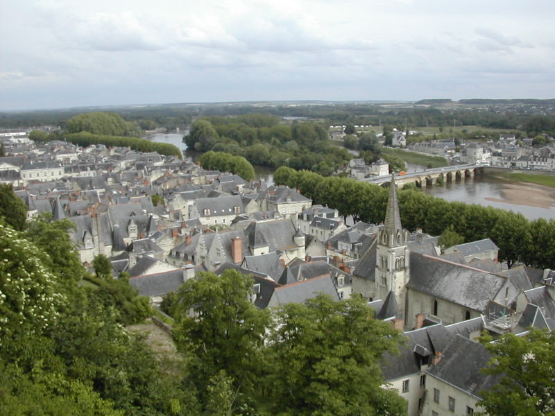 Файл:Chinon.jpg