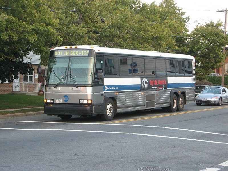 File:NYC Transit MCI 2107.jpg