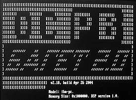 Логотип ОС при старте (ASCII-графика).