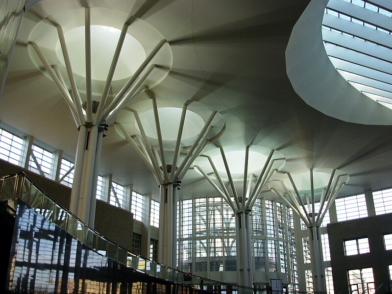 File:Salt Palace interior.jpg