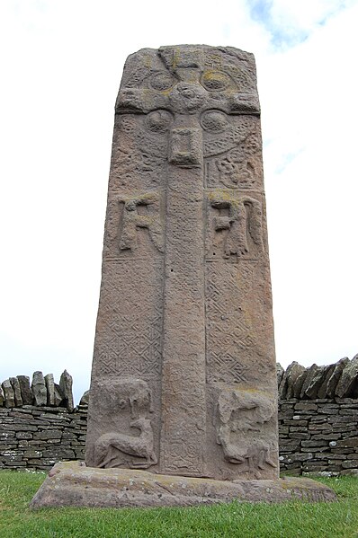 File:Aberlemno III.JPG