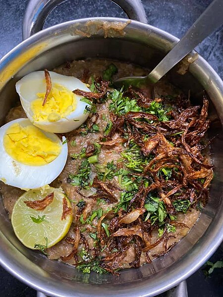 File:Hyderabadi Mutton Haleem.jpg