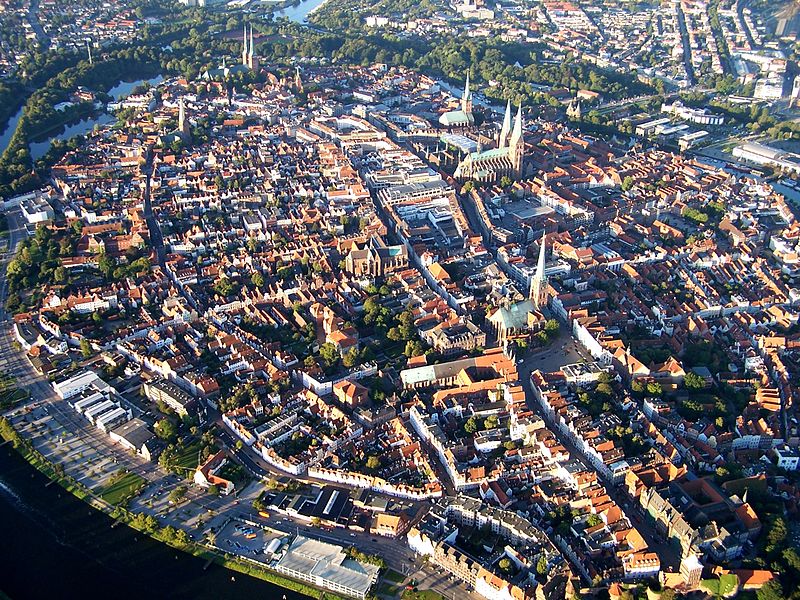 File:Lubeck panorama.JPG