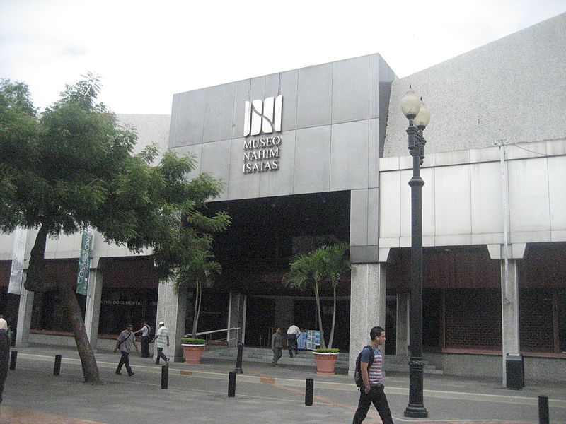 Archivo:Fachada Museo Nahim Isaias.JPG