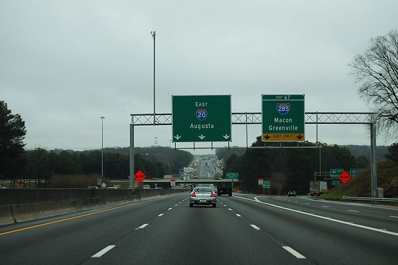 File:Int20eRoad-Exit67-Int285 (34477265265).jpg