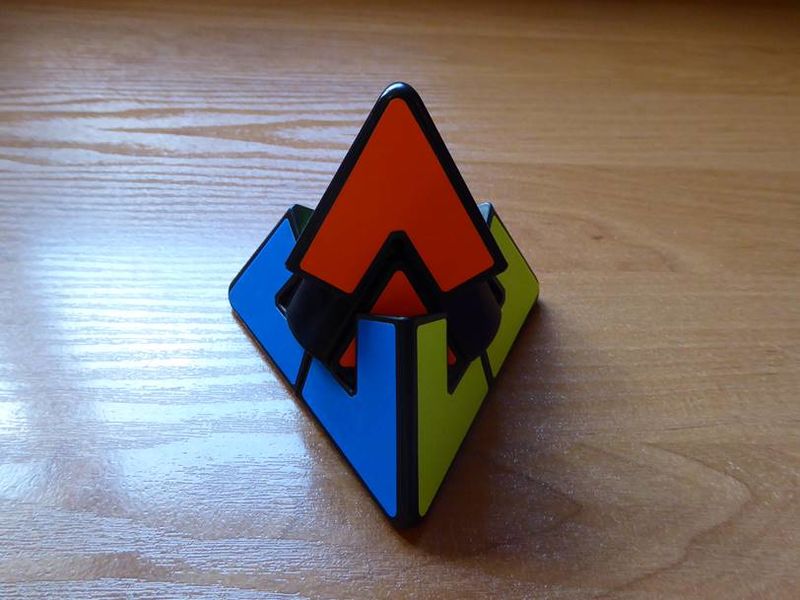 Файл:Pyraminx Duo 2.jpg