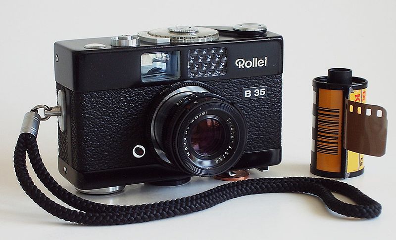 File:Rollei B 35 black.jpg