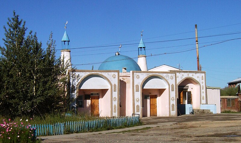 Файл:Ölgii Mosque.jpg