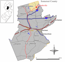 Location of Bernardsville in Somerset County highlighted in yellow (right). Inset map: Location of Somerset County in New Jersey highlighted in black (left).