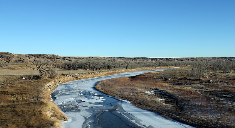 File:Cheyenne River.JPG