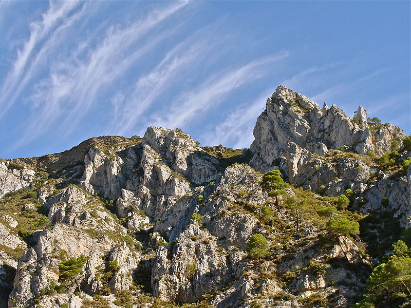 File:Cirrus Sierra.JPG