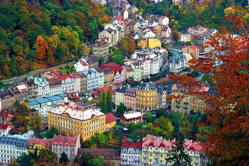 File:Karlovy Vary Czech.jpg