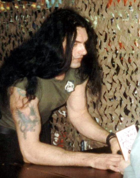 Файл:PeterSteele-JD.jpg