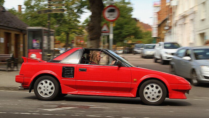 File:Toyota MR2 W10 Banbury.jpg