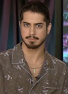 Avan Jogia 2019.jpg