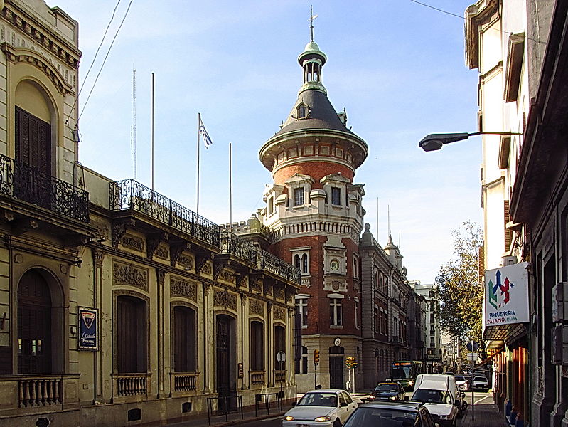 Archivo:Cuartel Centenario.JPG