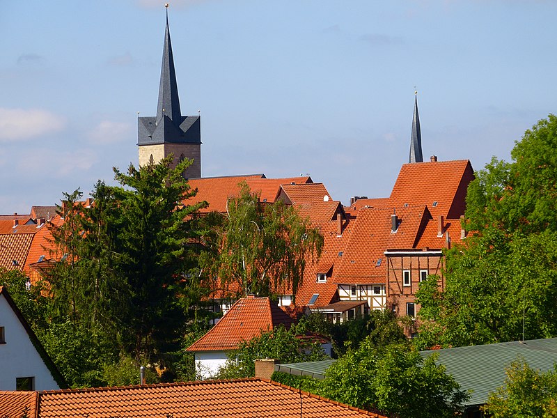 Archivo:Duderstadt-St Servatius-02-Turm-2016-gje.jpg